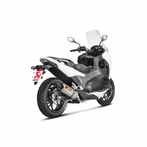 Akrapovic Honda Integra 750 12-20 Slip-On Line hexagonal  lyddmper i titanium (ECE godkendt)