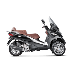Akrapovic Piaggio MP3 500/500LT 08-16 Slip-On Line hexagonal rustfri/sort lyddmper (EC godkendt)