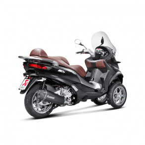 Akrapovic Piaggio MP3 500/500LT 08-16 Slip-On Line hexagonal rustfri/sort lyddmper (EC godkendt)