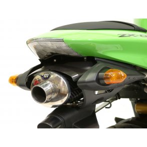 Micron Kawasaki ZX-6R 05-06, slip-on med oval lyddmper i titanium