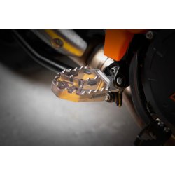 Akrapovic KTM 1290/1390 Super Adventure 15-> fodhvilerst i titanium 