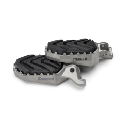 Akrapovic Triumph Tiger 850 / 900 20-24 fodhvilerst i titanium 