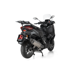 Akrapovic Yamaha X-MAX 300 25-> Slip-on Line oval lyddmper i rustfri/carbon (ECE godkendt)