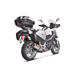 Akrapovic Honda NC750X 15-20 Slip-On Line hexagonal  lyddmper i titanium (ECE godkendt)