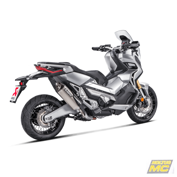 Akrapovic Honda X-ADV 750 17-23 Slip-On Line hexagonal lyddmper i titanium (ECE godkendt)