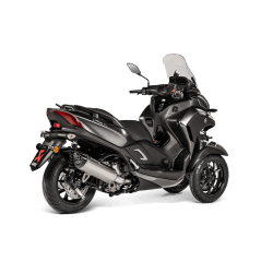 Akrapovic Yamaha Tricity 300 20 Slip-on Line oval lyddmper i rustfri/carbon (ECE godkendt)