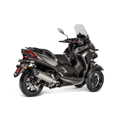 Akrapovic Yamaha Tricity 300 20 Slip-on Line oval lydd�mper i rustfri/carbon (ECE godkendt)