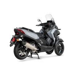 Akrapovic Yamaha Tricity 300 21-24 Slip-on Line oval lyddmper i rustfri/carbon (ECE godkendt)
