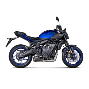 Akrapovic Yamaha MT-07 24-> Racing Line 2/1 underliggende lyddmper i rustfrit/carbon (ECE godkendt)