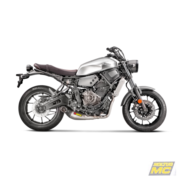 Akrapovic Yamaha XSR700 16-20 Racing Line 2/1 hexagonal lydd�mper i titanium (ECE godkendt)
