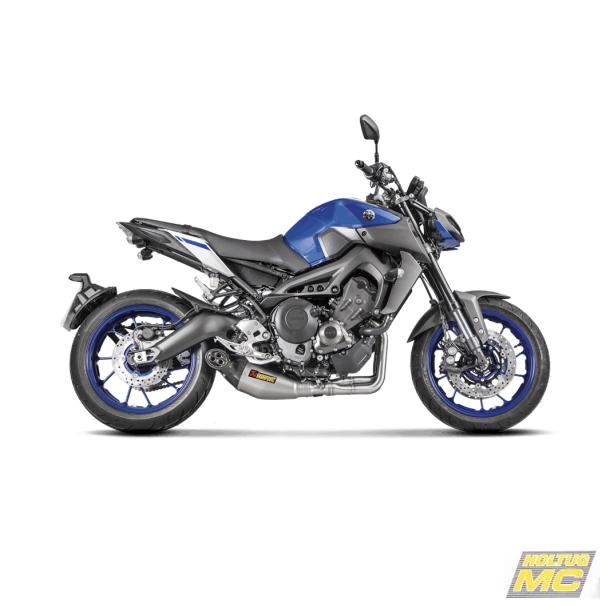 Akrapovic Yamaha MT-09 14-20 Racing Line 3/1 oval lyddmper i titanium/carbon (ECE godkendt)