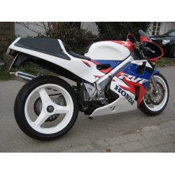 HONDA RC30 (VFR750R)