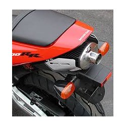 Micron Honda CBR600RR 2003-04, slip-on med oval lydd�mper i carbon